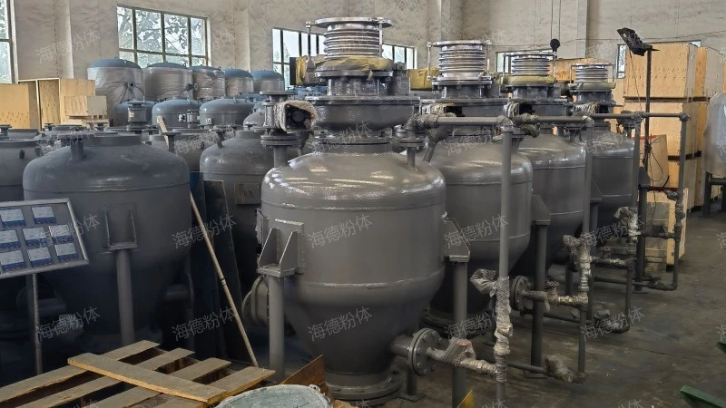 Positive pressure pneumatic conveying pump