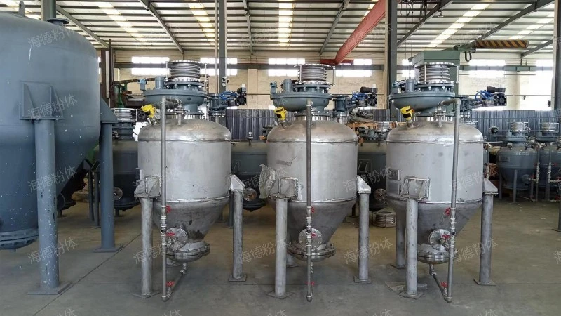 Upward type silo ash conveying pump