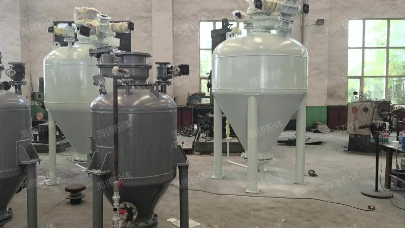 Large capacity bin pump