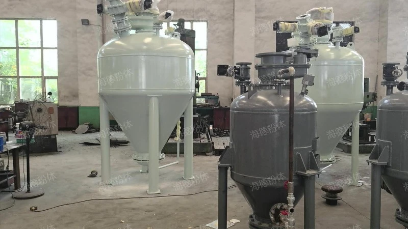 Horizontal bin pump