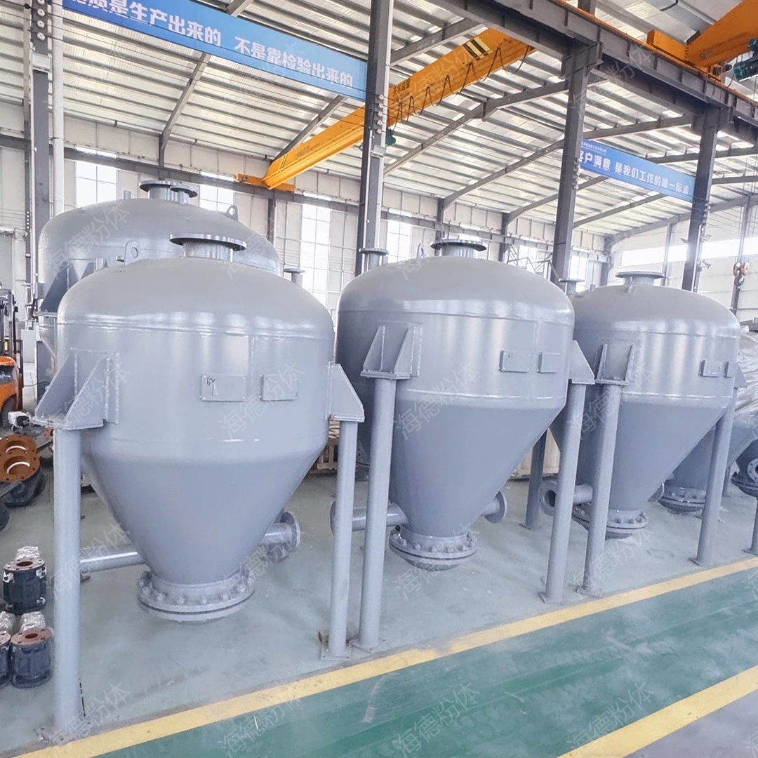 Introduction to Upward discharge type bin pneumatic conveying pump and bin pump working principle