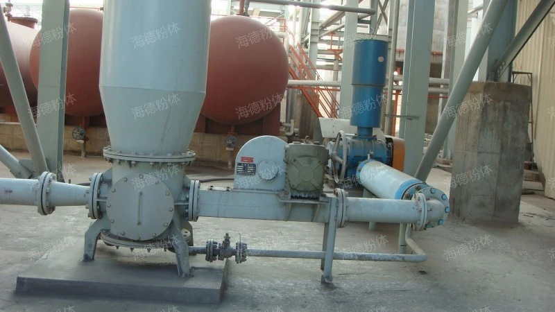 Pneumatic ash conveying material sealing pump