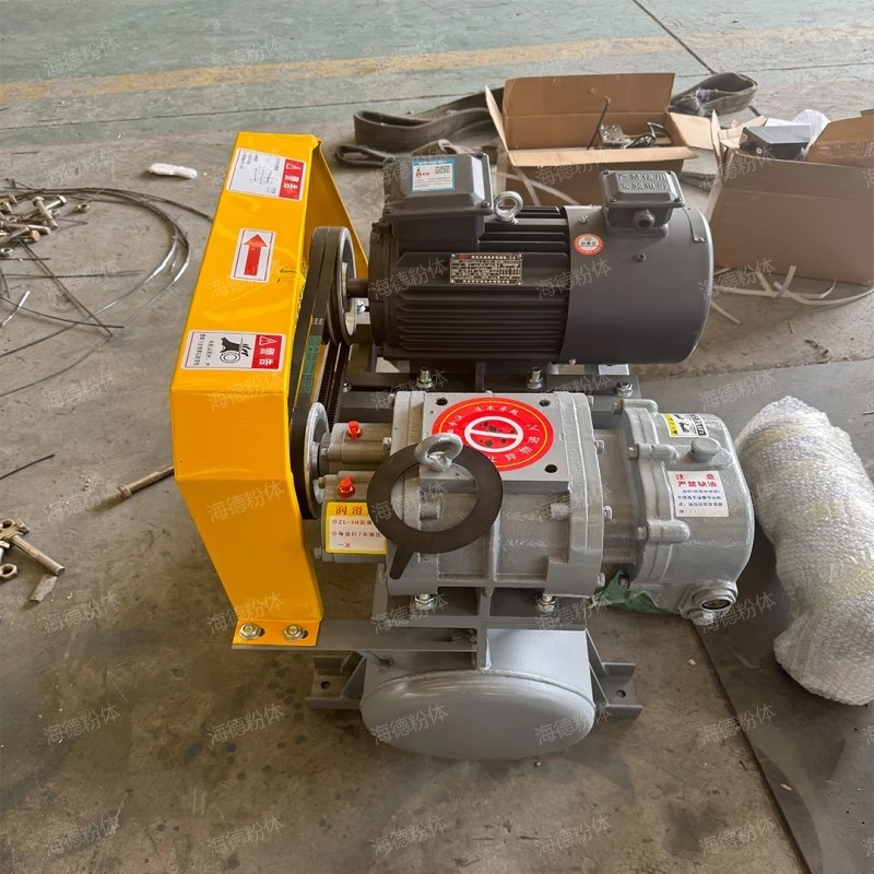 Roots blower for hydrogen transportation
