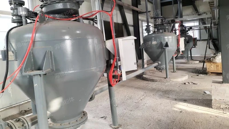 Automatic vacuum conveying equipment