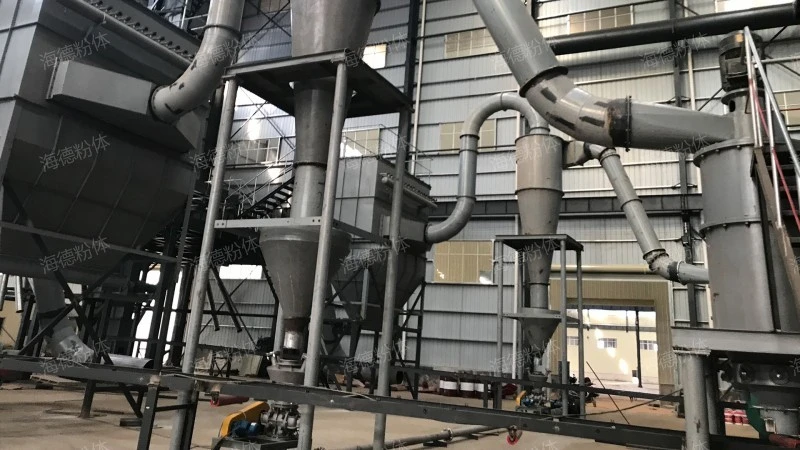 Vacuum feeding pneumatic conveying equipment
