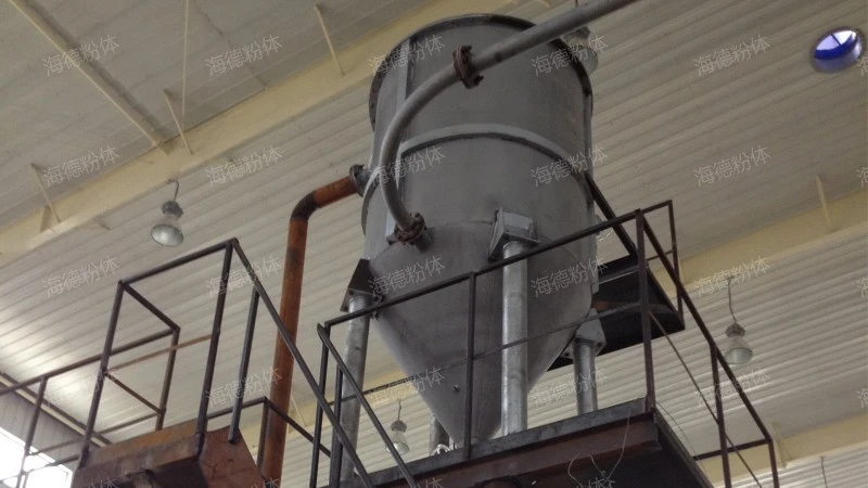 Garbage automatic feeding pneumatic conveying system