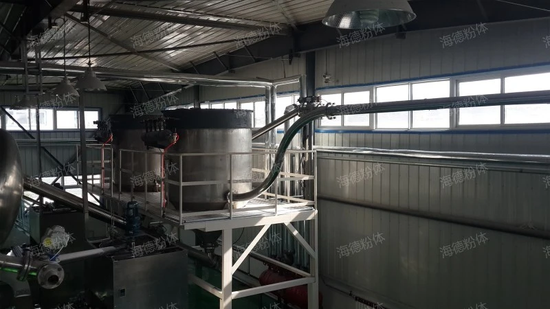 Metal powder conveying system