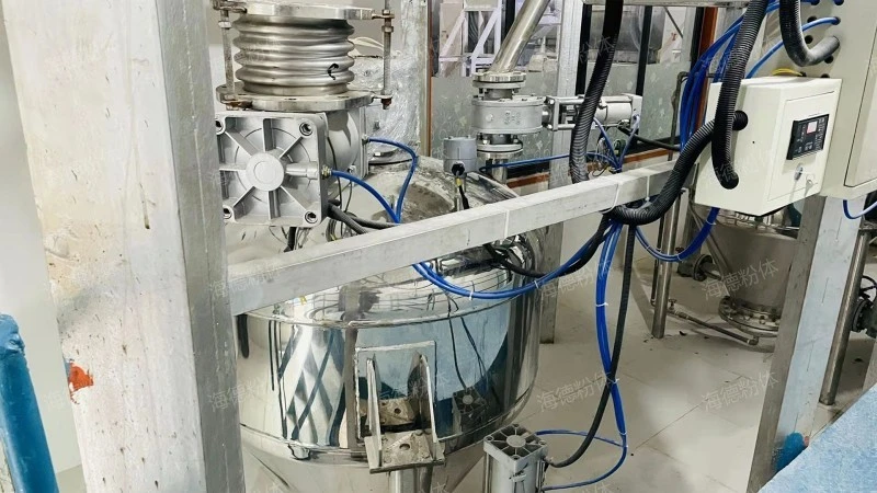 Intelligent ingredient conveying
